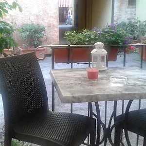 2* Hotel Aurora